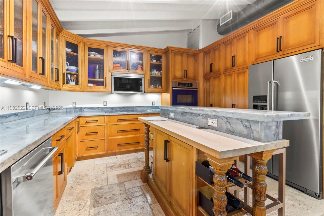 2132 Middle River Dr, Fort Lauderdale, FL 33305 Photo