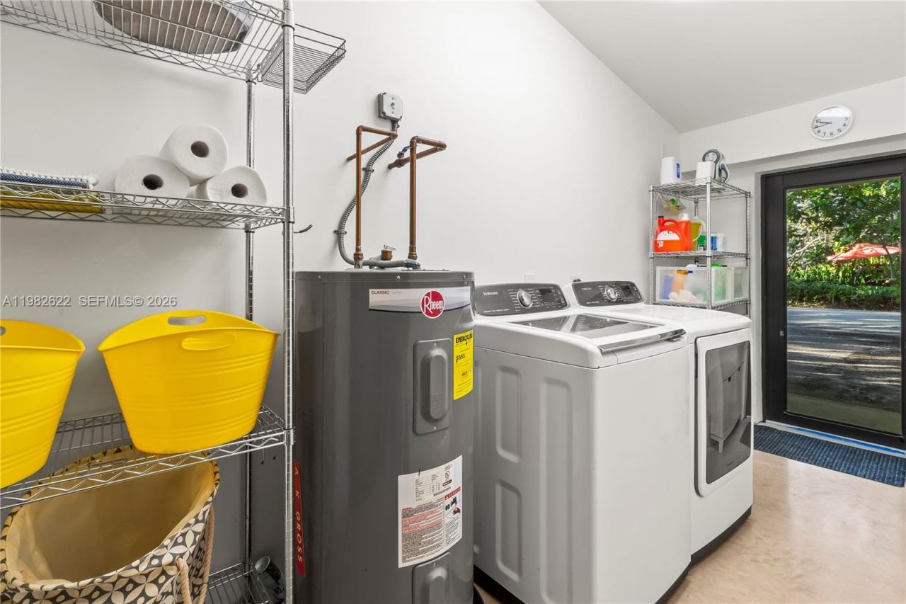 2132 Middle River Dr, Fort Lauderdale, FL 33305 Photo