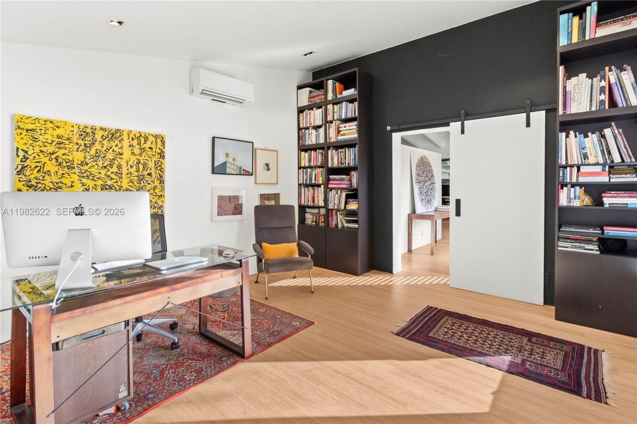 2132 Middle River Dr, Fort Lauderdale, FL 33305 Photo