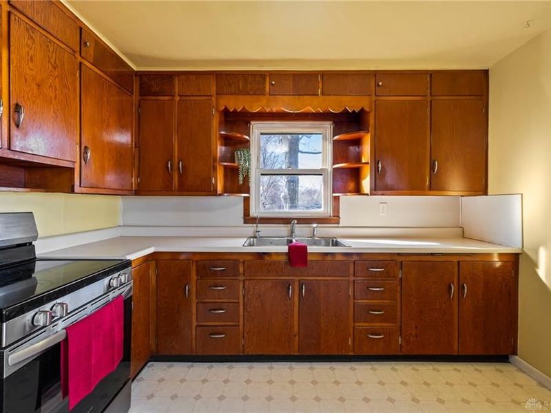 10797 Gratis Jacksonburg Road, Gratis Township, OH 45064 Photo 11