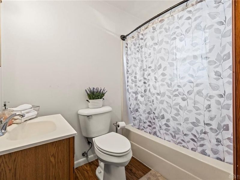 10797 Gratis Jacksonburg Road, Gratis Township, OH 45064 Photo 14