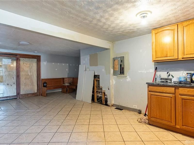 3719 Kemp Road, Beavercreek, OH 45431 Photo 5