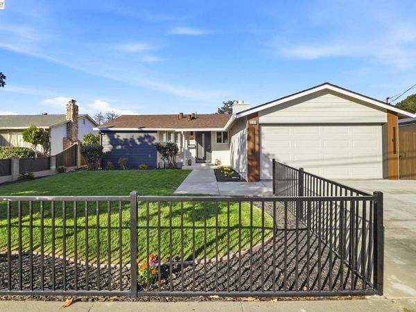 35926 Newark Blvd, Newark, CA 94560