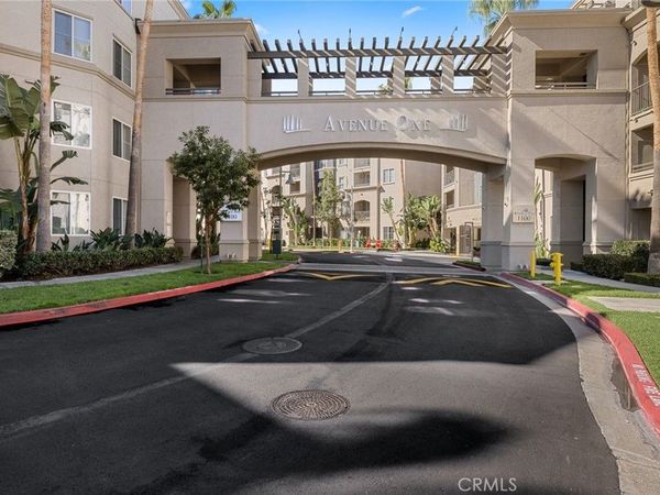 1158 SCHOLARSHIP, Irvine, CA 92612