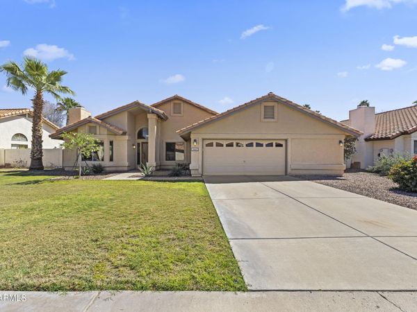 1213 E DIVOT Drive, Tempe, AZ 85283