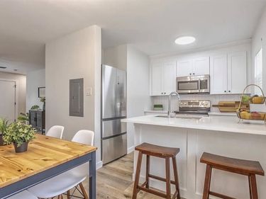 425 N Rosemont Avenue, Unit 105, Dallas, TX 75208