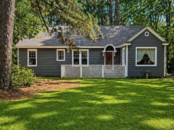 2405 Meriwether Road, Shreveport, LA 71108
