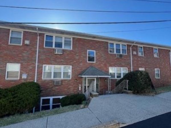 10 Berton Pl, Unit 10, Nutley, NJ 07110