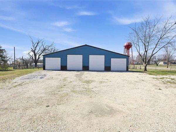 324 N Osborne Street, Iola, KS 66749