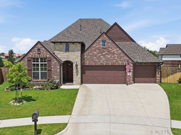 6321 N 24th Street, Broken Arrow, OK 74014