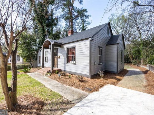 2485 Carlton Way, Macon, GA 31204