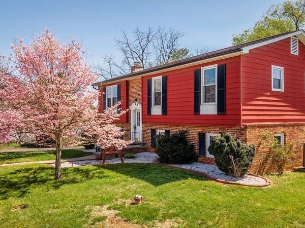 522 SOUTH MAIN STREET, MOUNT CRAWFORD, VA 22841