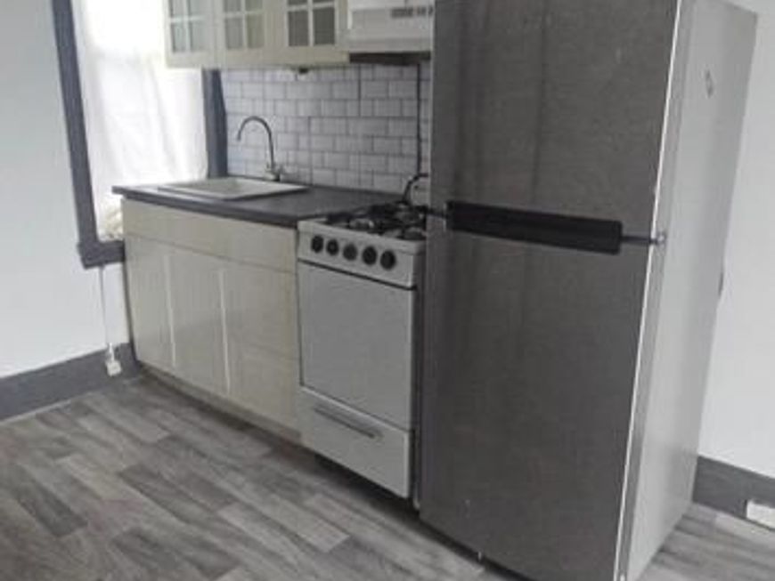 3258 N Park Avenue, Unit 2R, Philadelphia, PA 19140 Main Photo