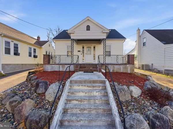 140 MADDOCK AVENUE, TRENTON, NJ 08610