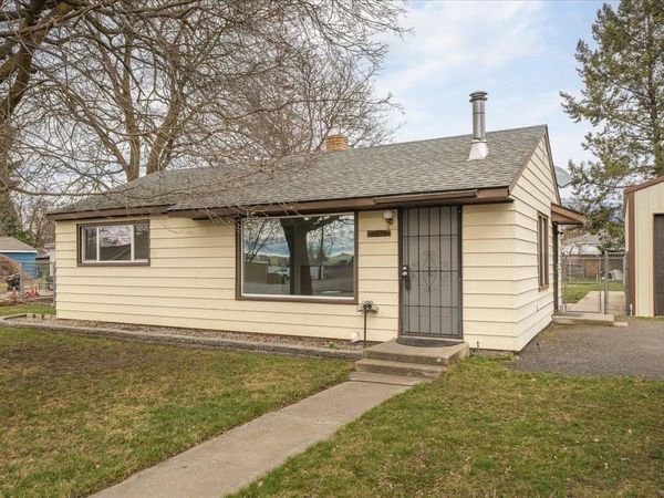 7215 E Sharp Ave, Spokane Valley, WA 99212