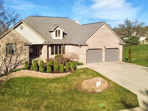 3702 E Tamarron Drive, Bloomington, IN 47408