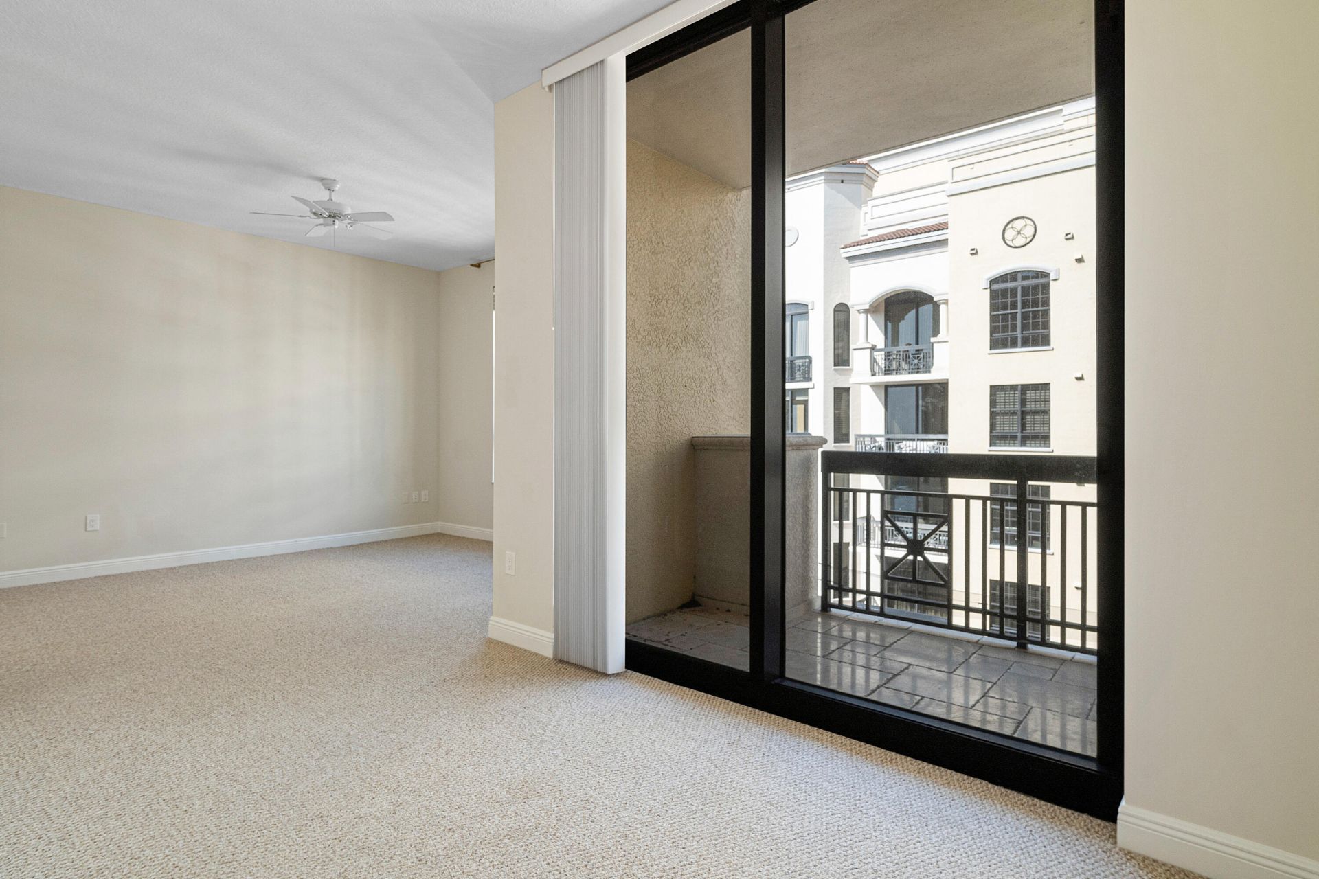 701 S Olive Avenue, Unit 2009, West Palm Beach, FL 33401 Photo