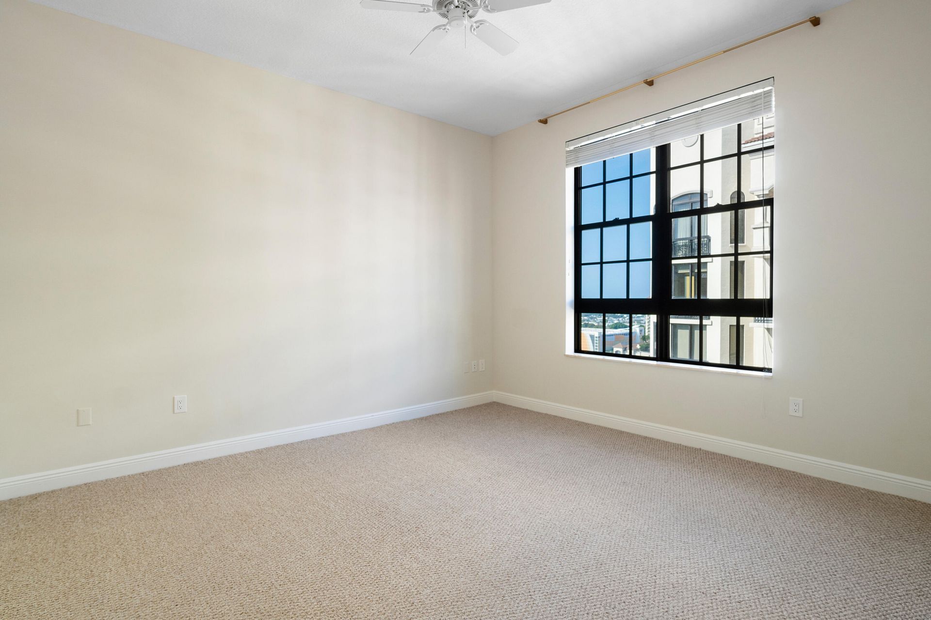 701 S Olive Avenue, Unit 2009, West Palm Beach, FL 33401 Photo