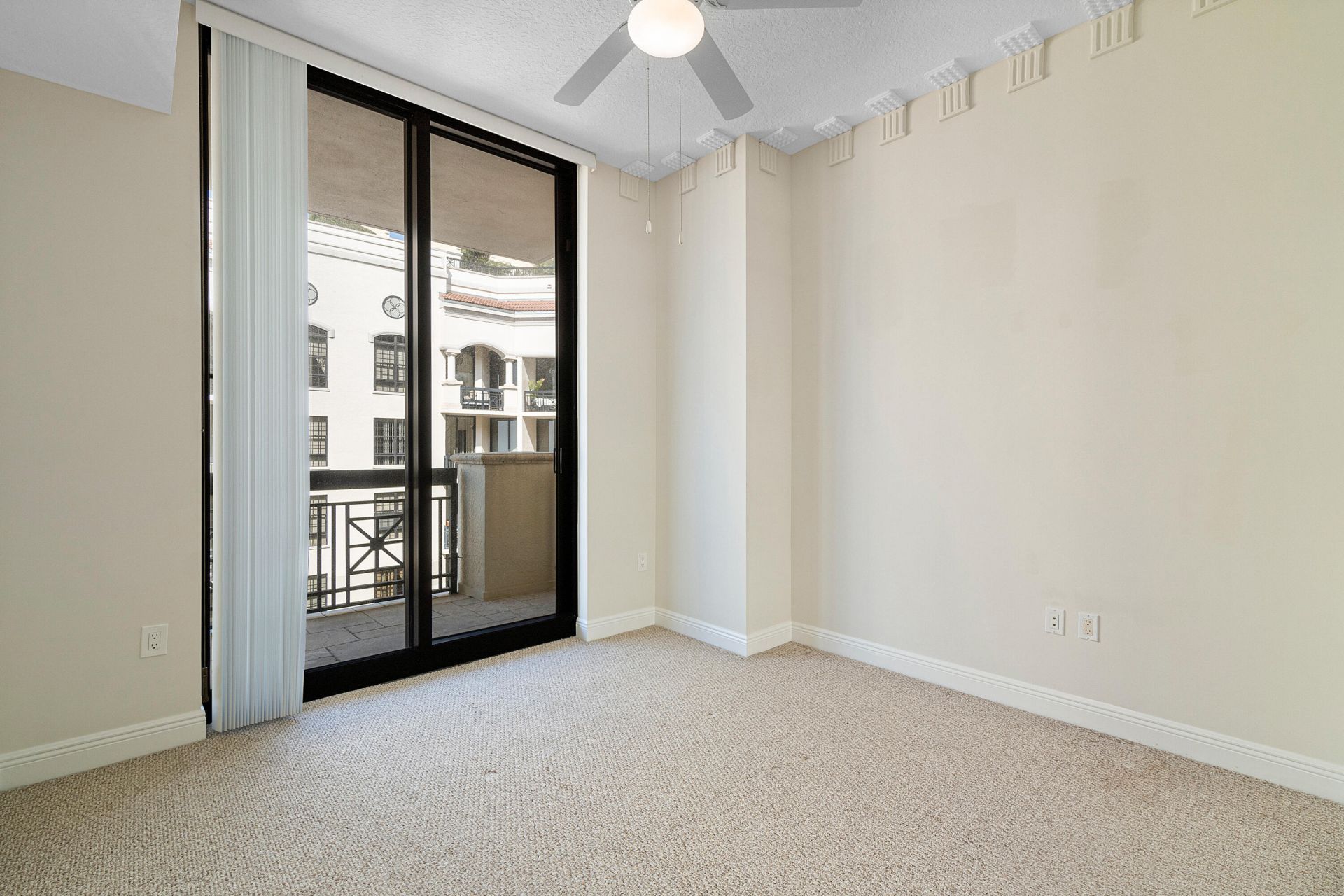 701 S Olive Avenue, Unit 2009, West Palm Beach, FL 33401 Photo