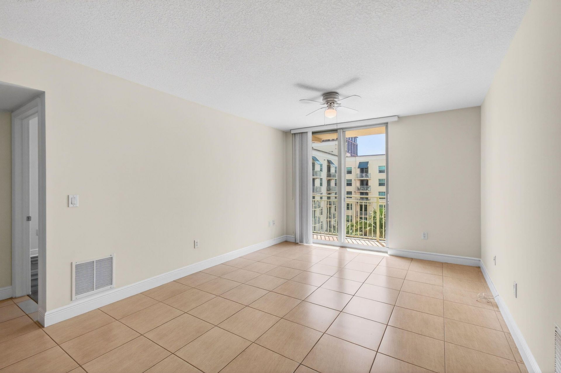 610 Clematis Street, Unit 709, West Palm Beach, FL 33401 Photo