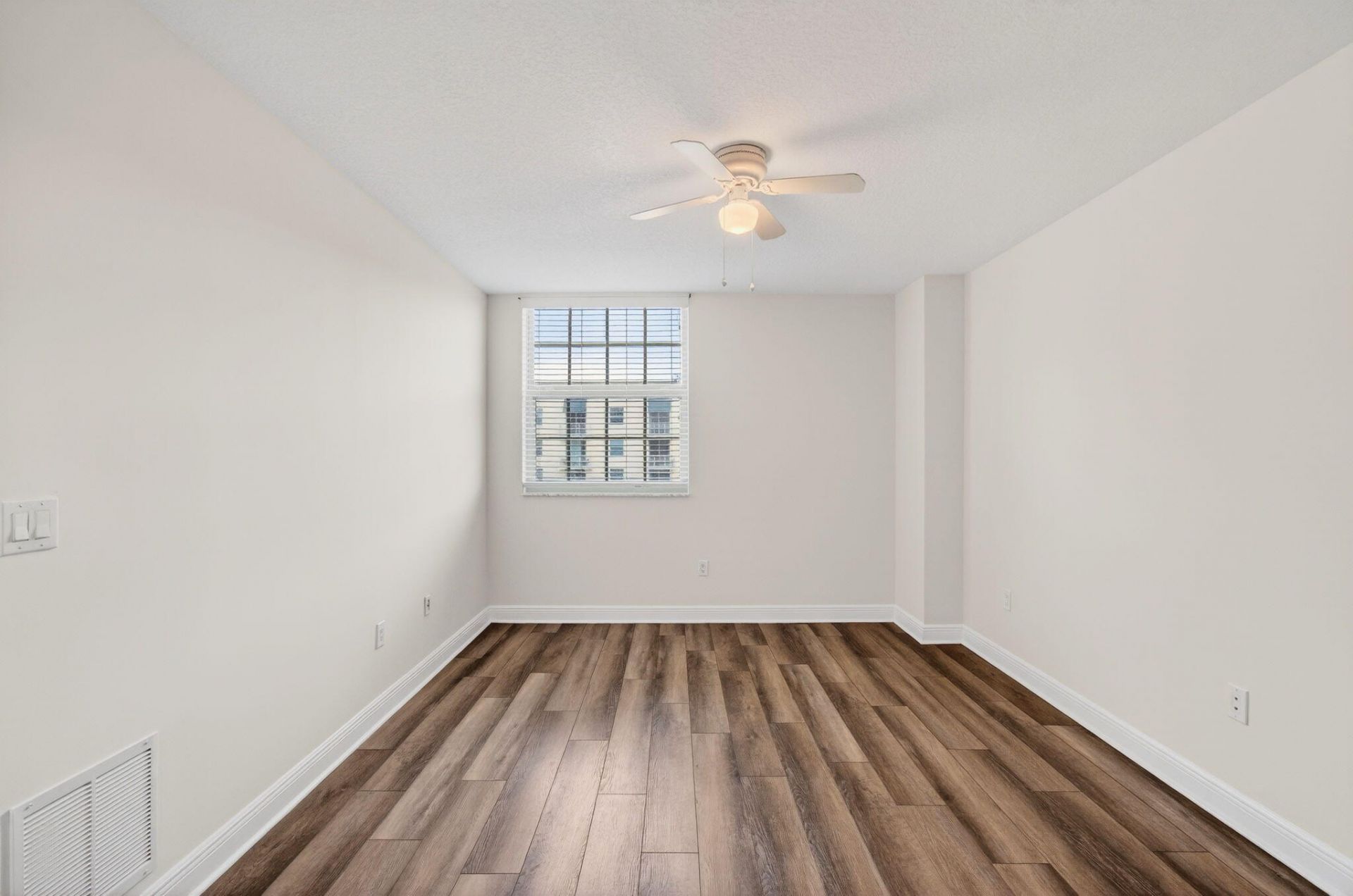 610 Clematis Street, Unit 709, West Palm Beach, FL 33401 Photo