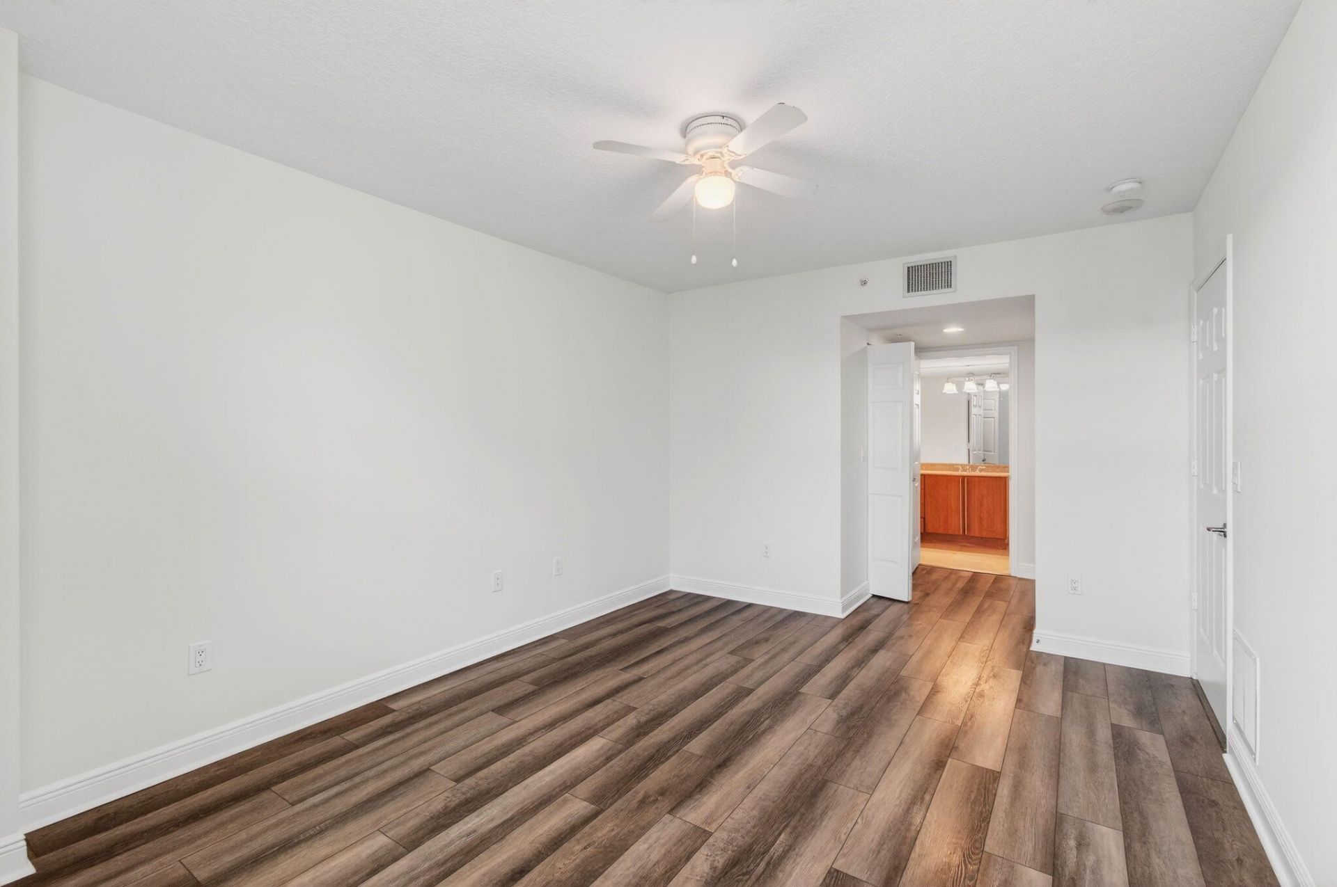 610 Clematis Street, Unit 709, West Palm Beach, FL 33401 Photo