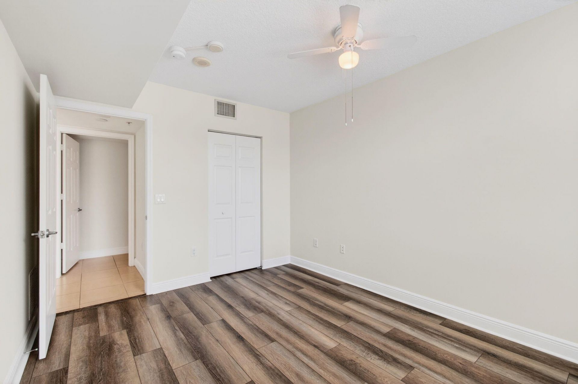 610 Clematis Street, Unit 709, West Palm Beach, FL 33401 Photo