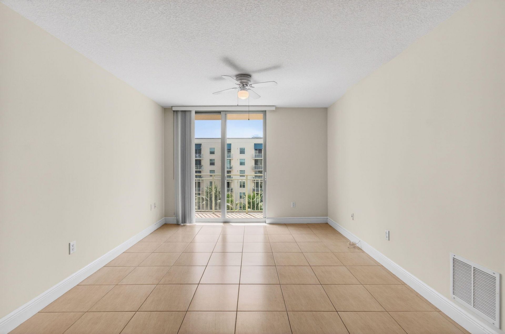 610 Clematis Street, Unit 709, West Palm Beach, FL 33401 Photo