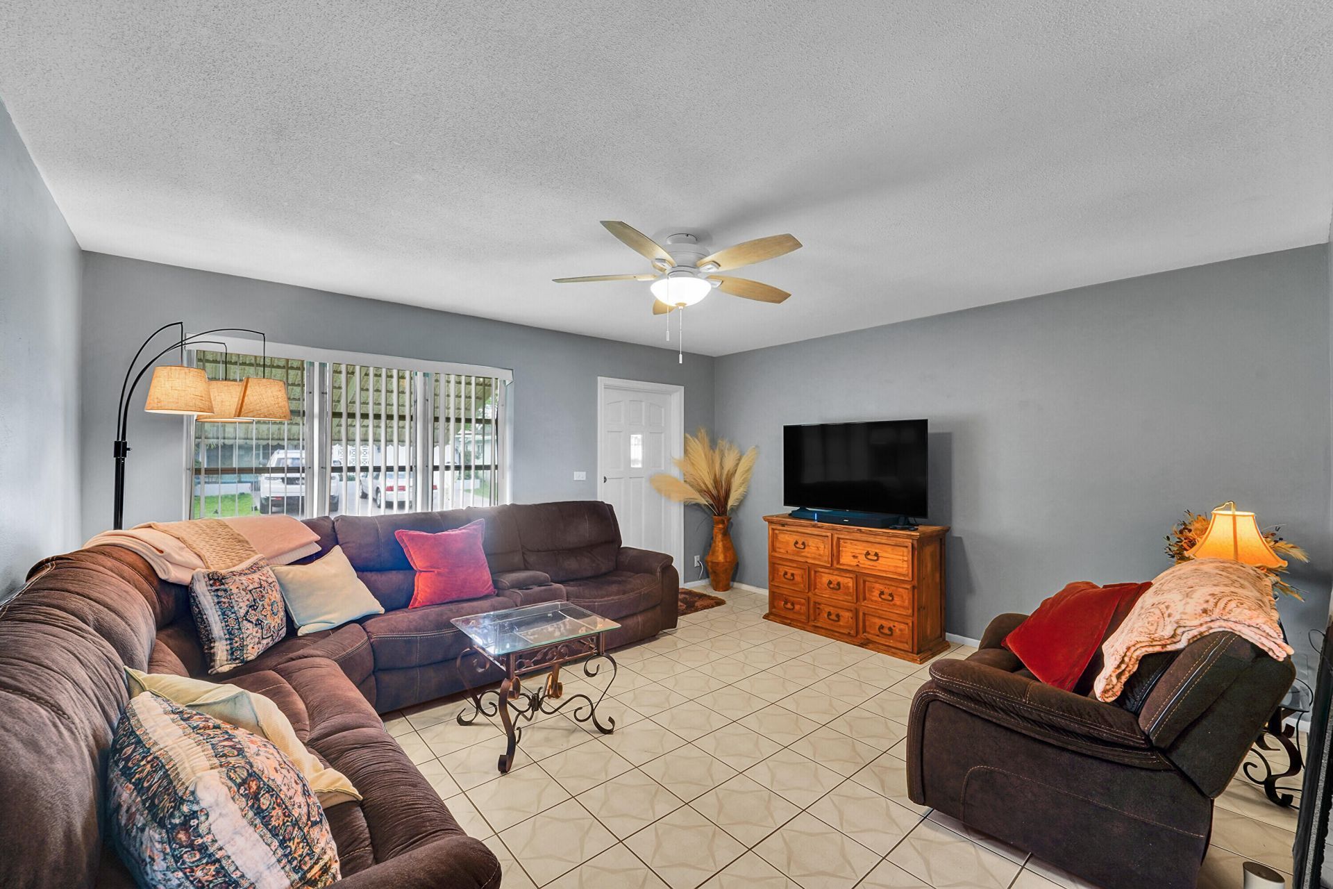 4631 NW 45th Court, Tamarac, FL 33319 Photo