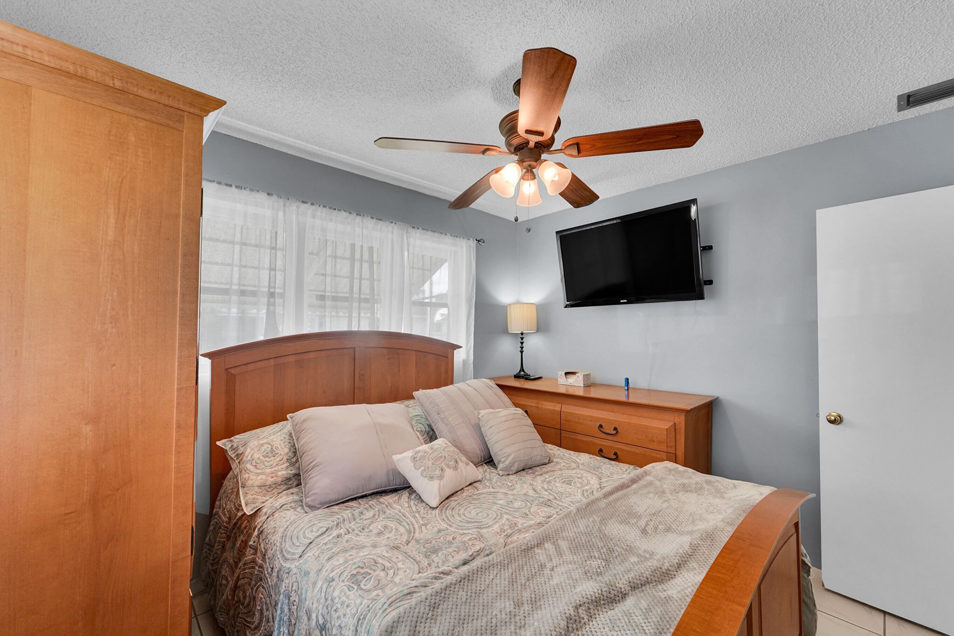 4631 NW 45th Court, Tamarac, FL 33319 Photo