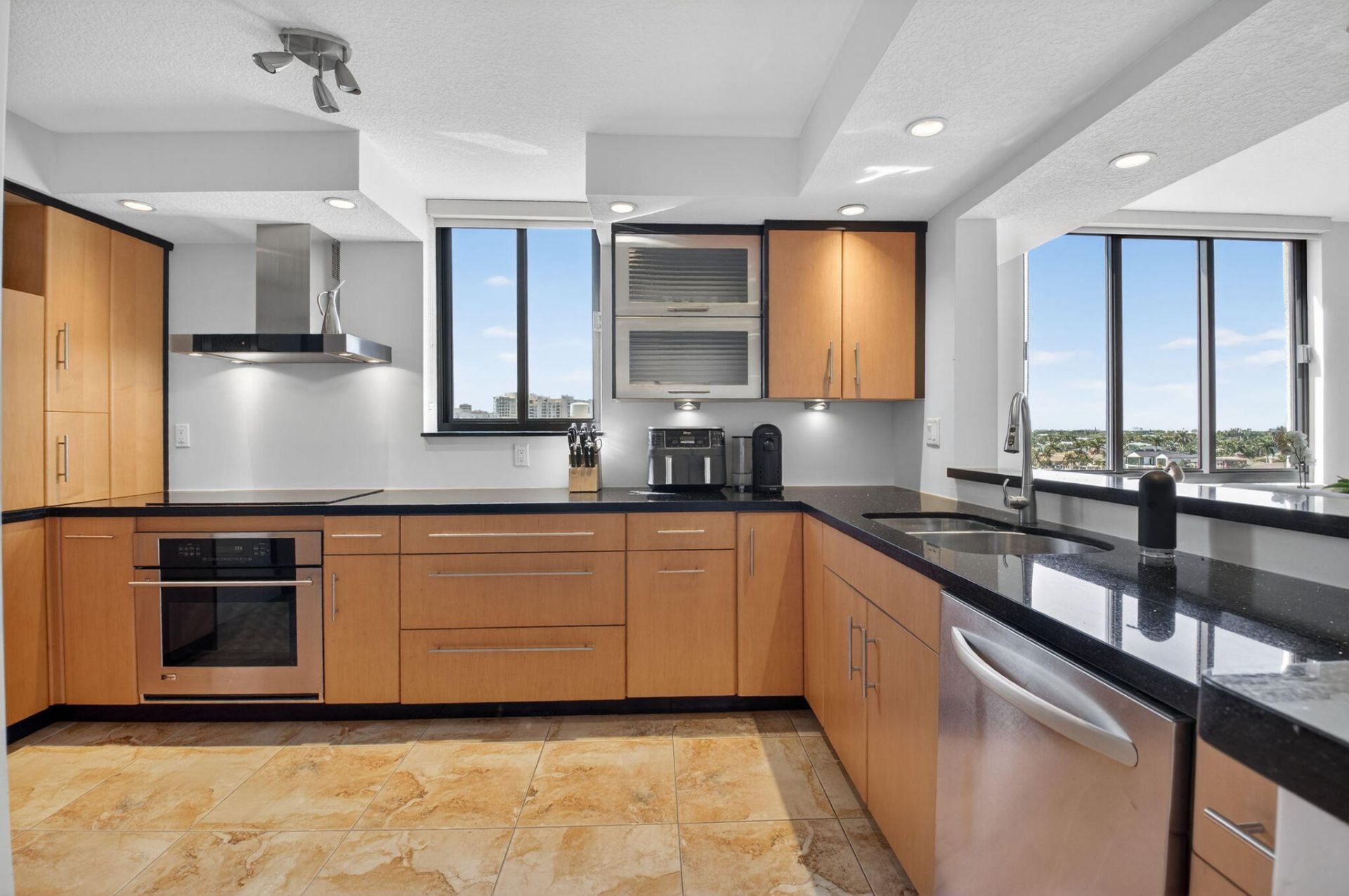3420 S Ocean Boulevard, Unit 8z, Highland Beach, FL 33487 Photo