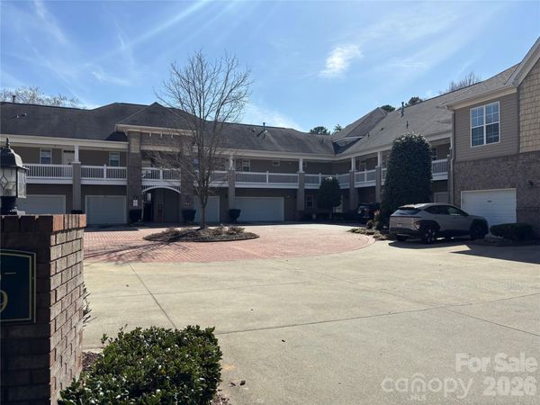 8665 Edinburgh Square Drive , Cornelius, NC 28031