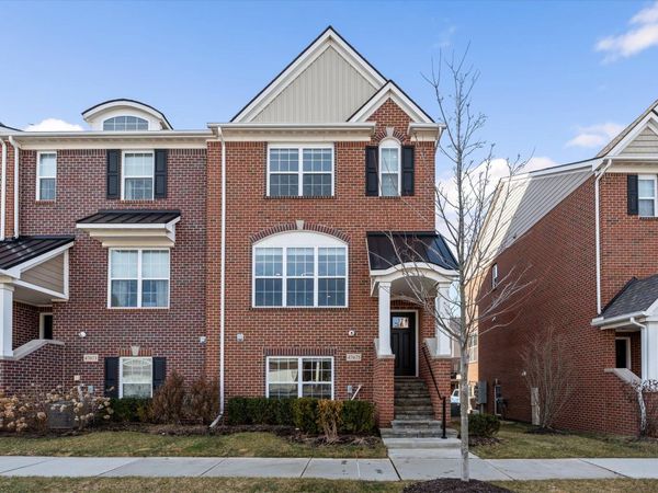 47675 Alden Terrace N, Northville, MI 48168