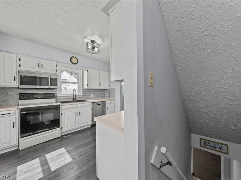 1401 Broad Avenue NW, Canton, OH 44708 Photo 32