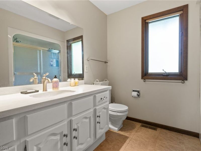 11950 Castleton Lane, Grafton, OH 44044 Photo 25