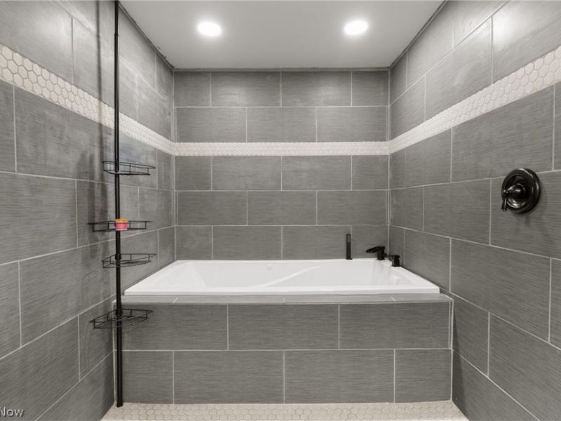 11950 Castleton Lane, Grafton, OH 44044 Photo 31