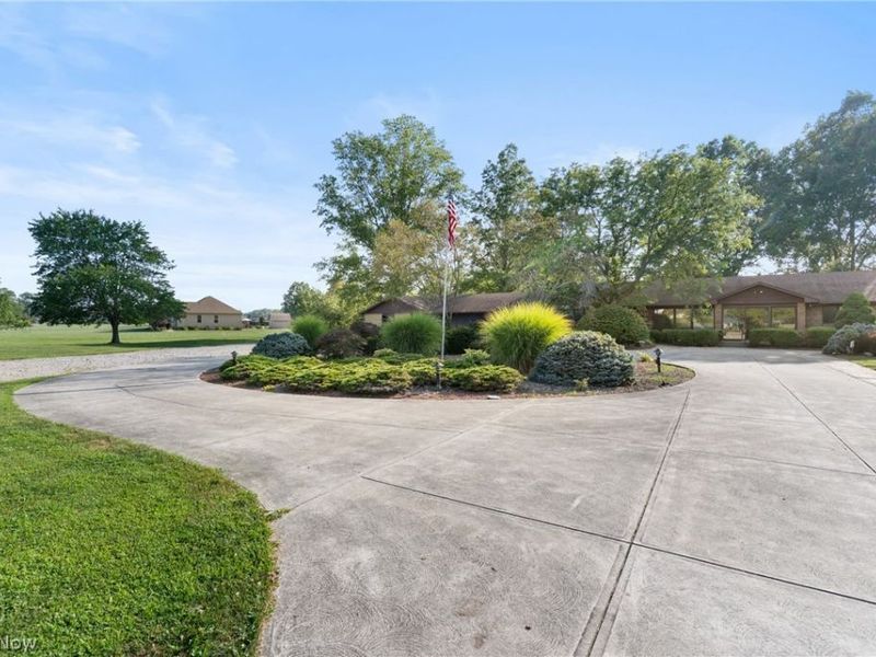 11950 Castleton Lane, Grafton, OH 44044 Photo 4