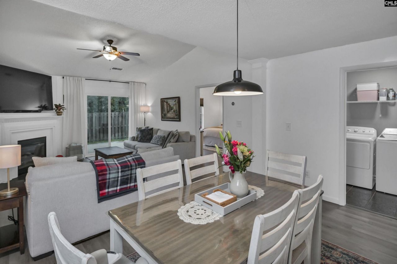 309 Tidas Street Photo 10