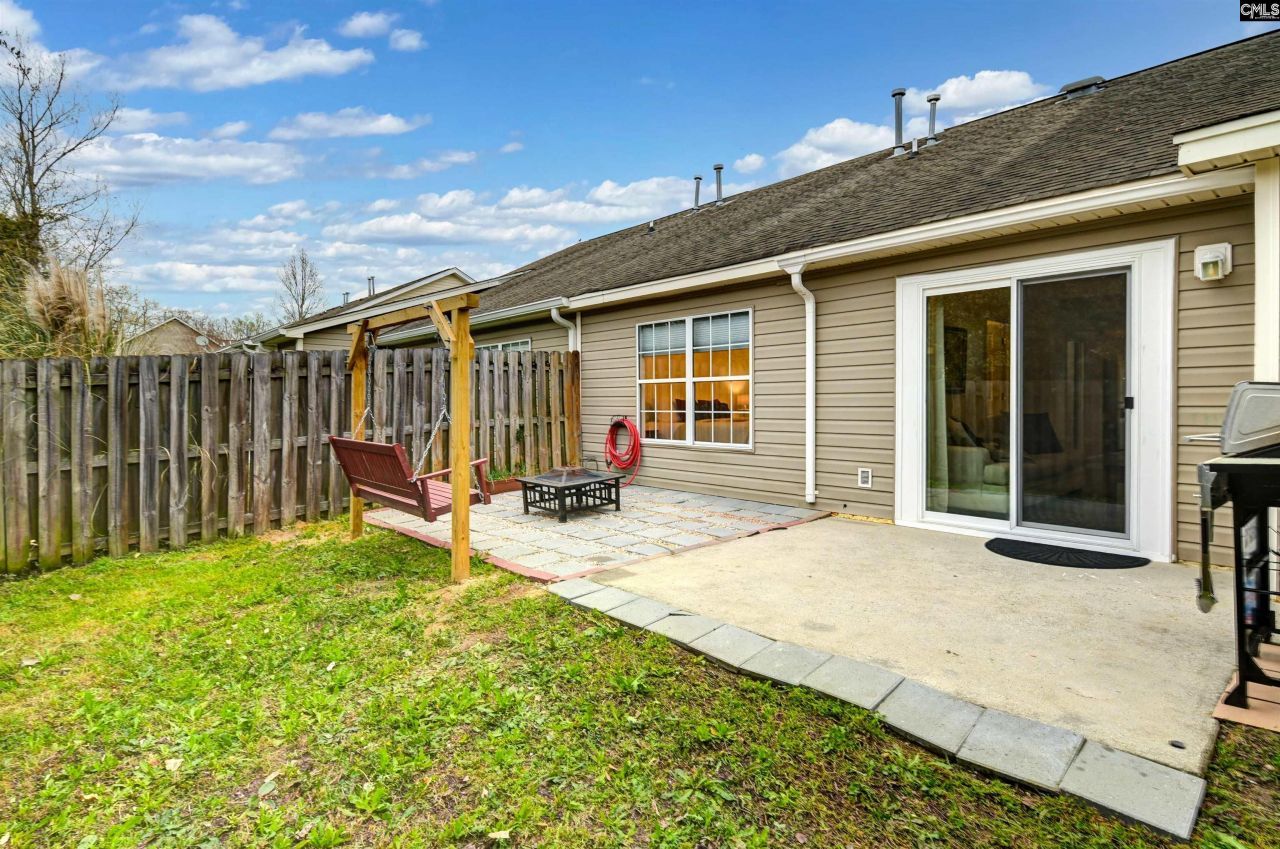 309 Tidas Street Photo 25