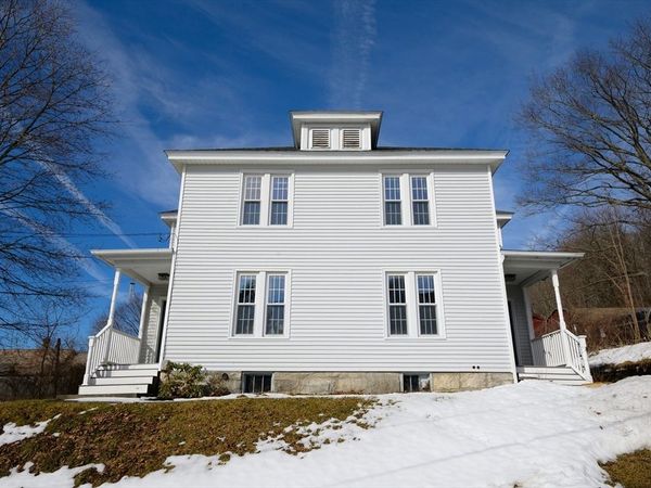 83 Williams St, North Adams, MA 01247