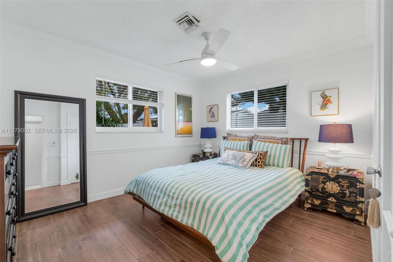 2805 NW 52nd Ct, Tamarac, FL 33309 Photo