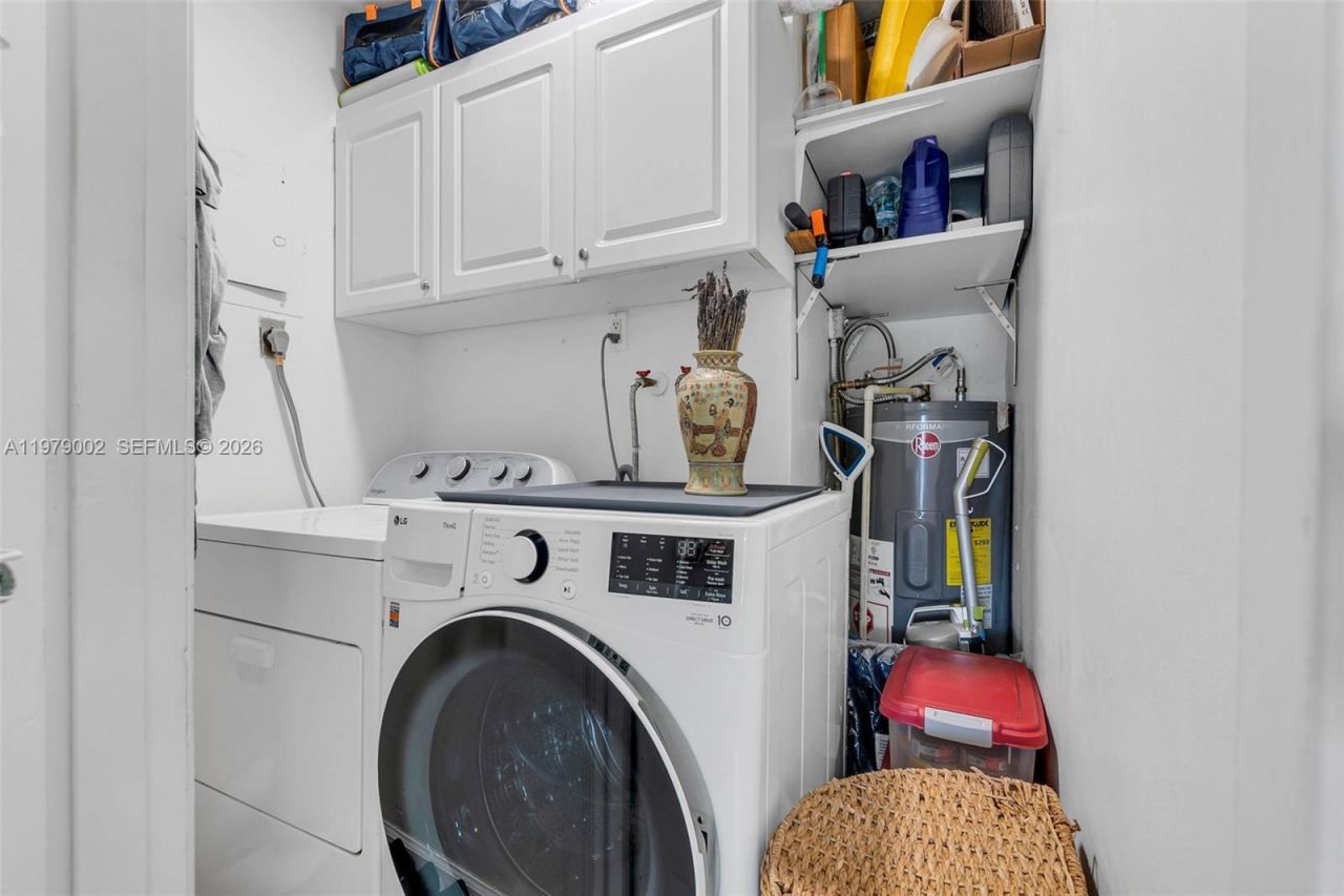 2805 NW 52nd Ct, Tamarac, FL 33309 Photo