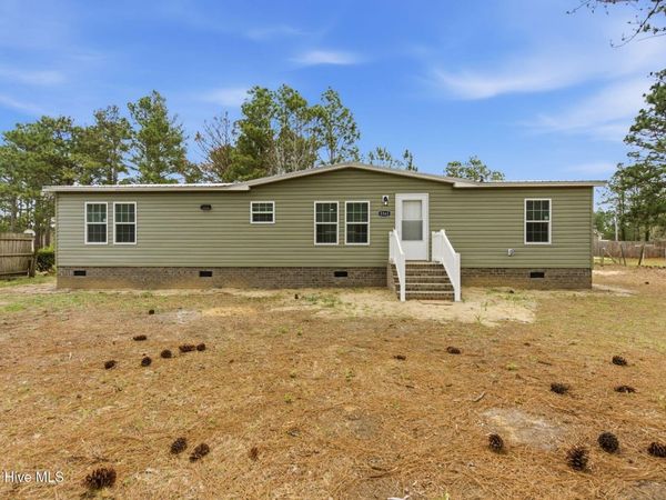 5565 Hugo Church Road , Hookerton, NC 28538