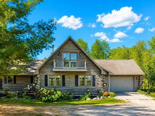 751 Hunters Ridge, Marion, MI 49665