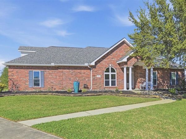 7281 W Savanna Lane W, Lake Charles, LA 70605