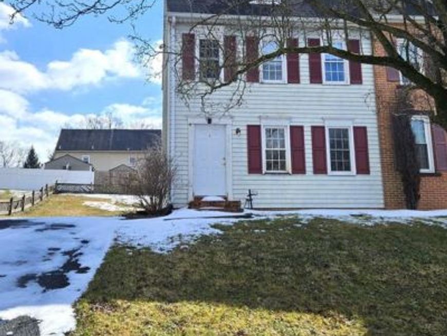 1626 Chadwick Circle, Lancaster, PA 17603 Main Photo