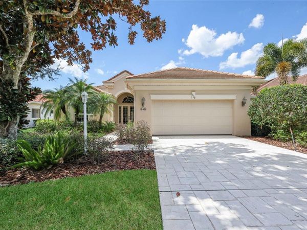 8428 MISTY MORNING COURT , LAKEWOOD RANCH, FL 34202