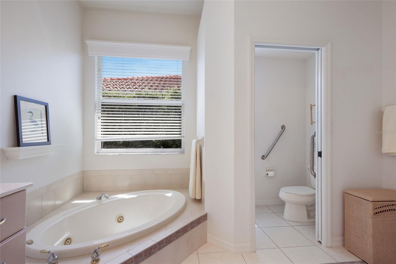 8428 Misty Morning Court, Lakewood Ranch, FL 34202 Photo