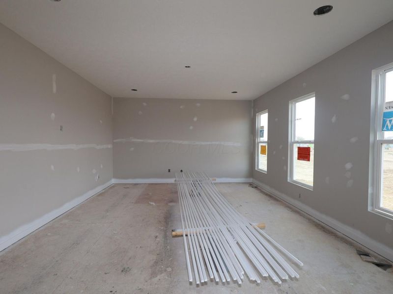 8144 Griffin Drive, Reynoldsburg, OH 43068 Photo 8