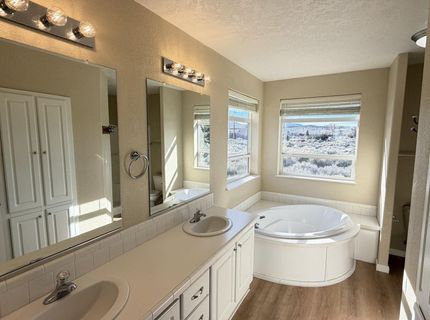 2335 Jacobsen Lane, Gardnerville, NV 89410 Photo